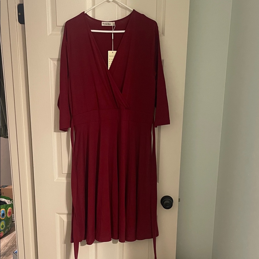 Elegant Susina Burgundy Long Sleeve Dress